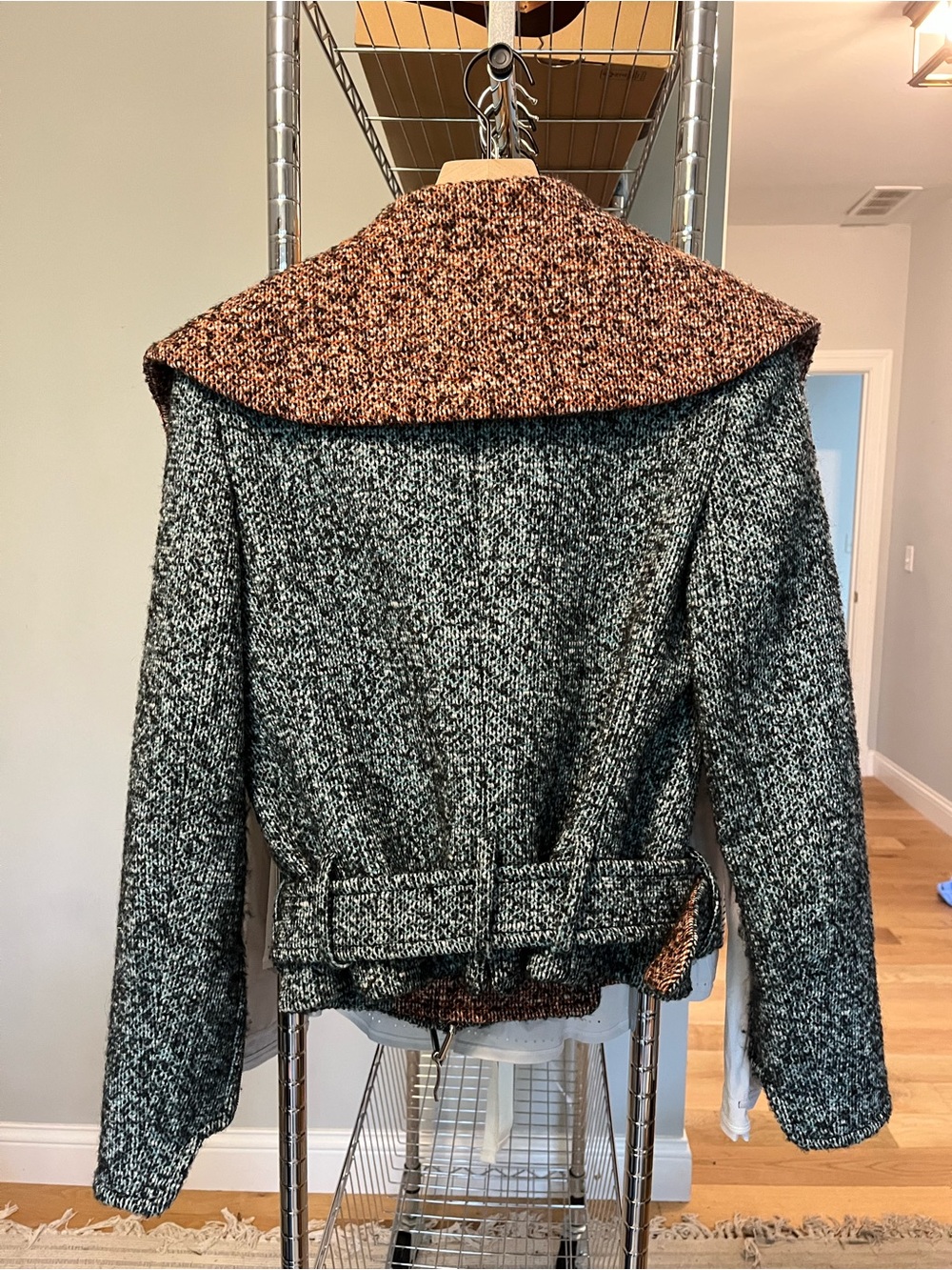 Carven Two-Tone Tweed Jacket in Blue Green and Orange 🍊 - Picture 5 of 7
